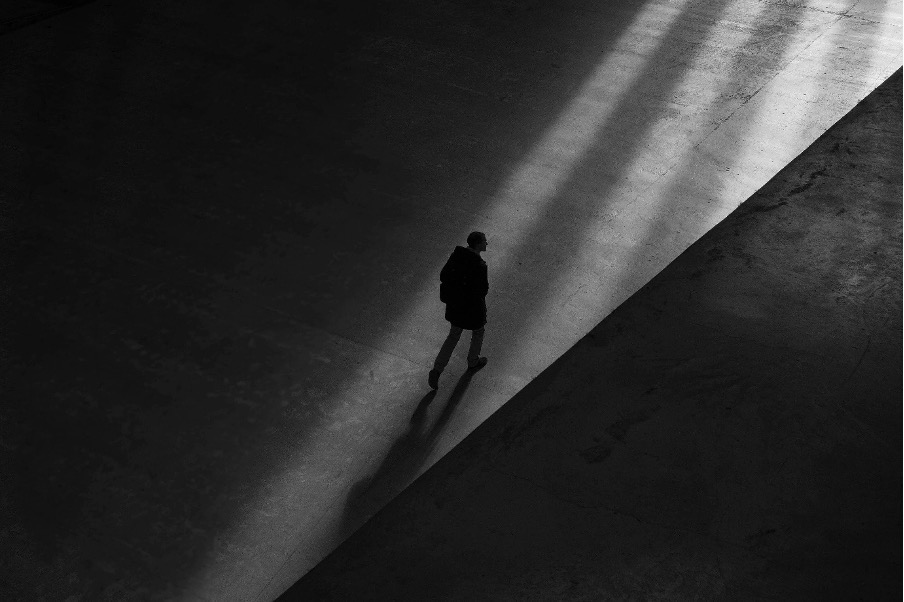 Een kink in de steek onthult waarom DNA-sequentiepatronen belangrijk zijn bij de ziekte van Huntington